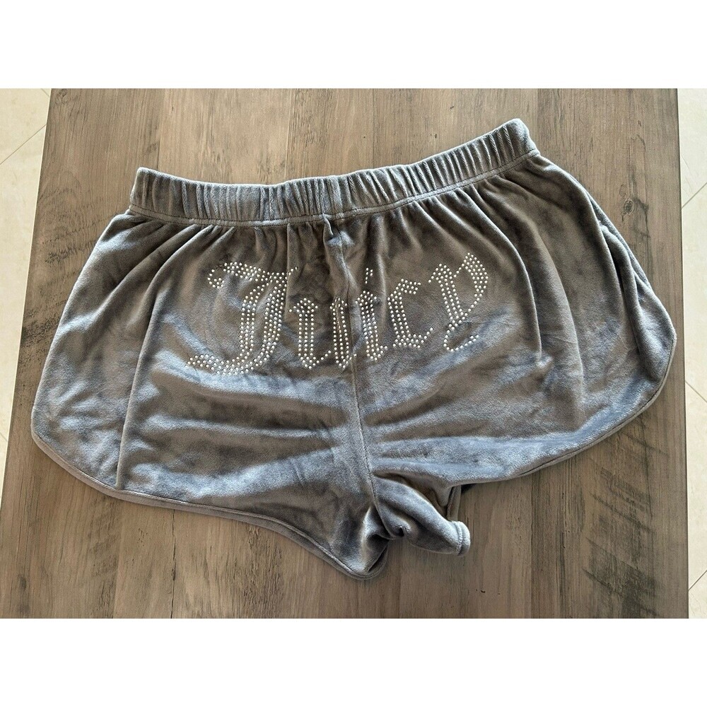 Juicy Couture Gray Rhinestone velour pajama shorts Size Large
